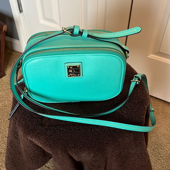 Dooney & Bourke Bags Dooney And Bourke Saffiano Leather Camera Bag Double Top Zipper